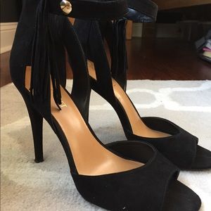 Nine West Fringe heel